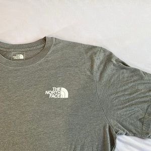 The north face gray T-shirt, size large